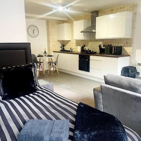 #215 1 Bed Serviced Apartment Derby Eksteriør billede
